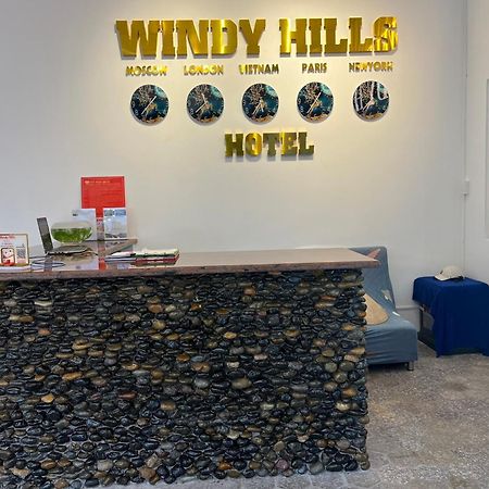 Windy Hills Hotel موي ني المظهر الخارجي الصورة