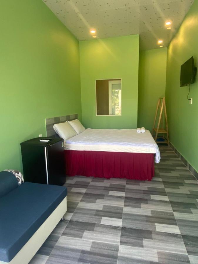 Windy Hills Hotel موي ني المظهر الخارجي الصورة